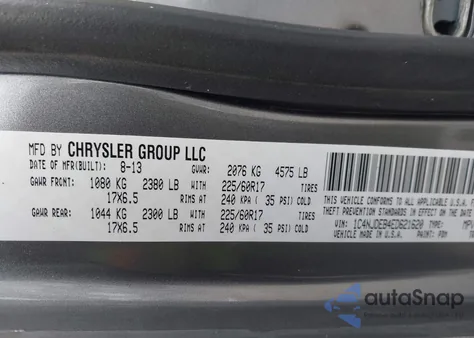 2014 Jeep Compass Latitude z USA, uszkodzony, nr VIN 1C4NJDEB4ED621620